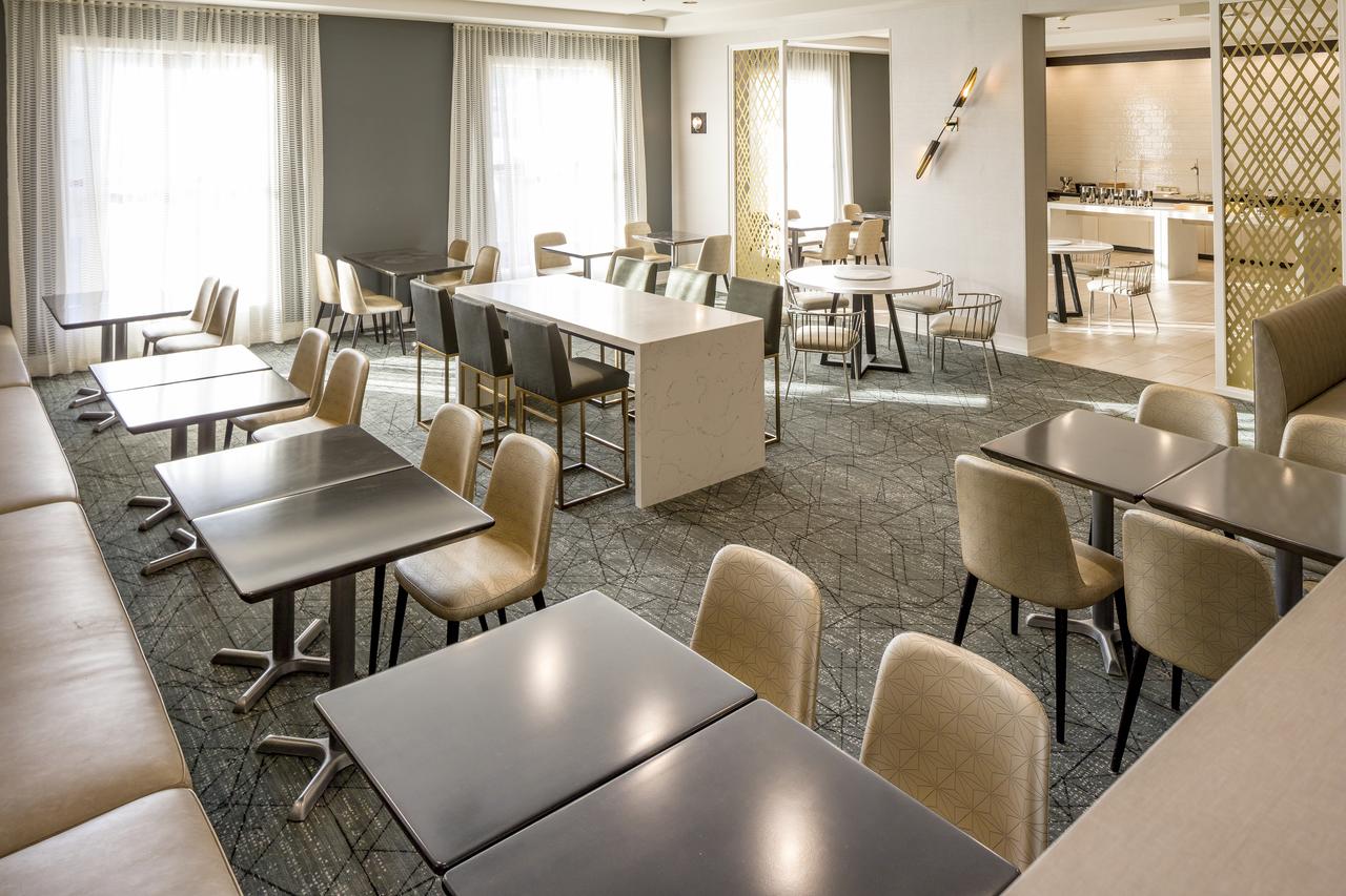 DoubleTree By Hilton Boston Logan Airport Chelsea - thumb 14