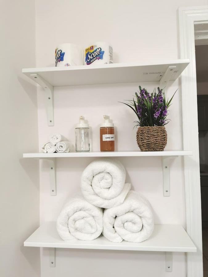 New 3bd Apt Walk To Airport/T Mins To DWTN/Casino - thumb 14