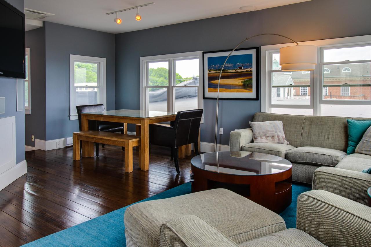 The Waterfront Penthouse - thumb 17