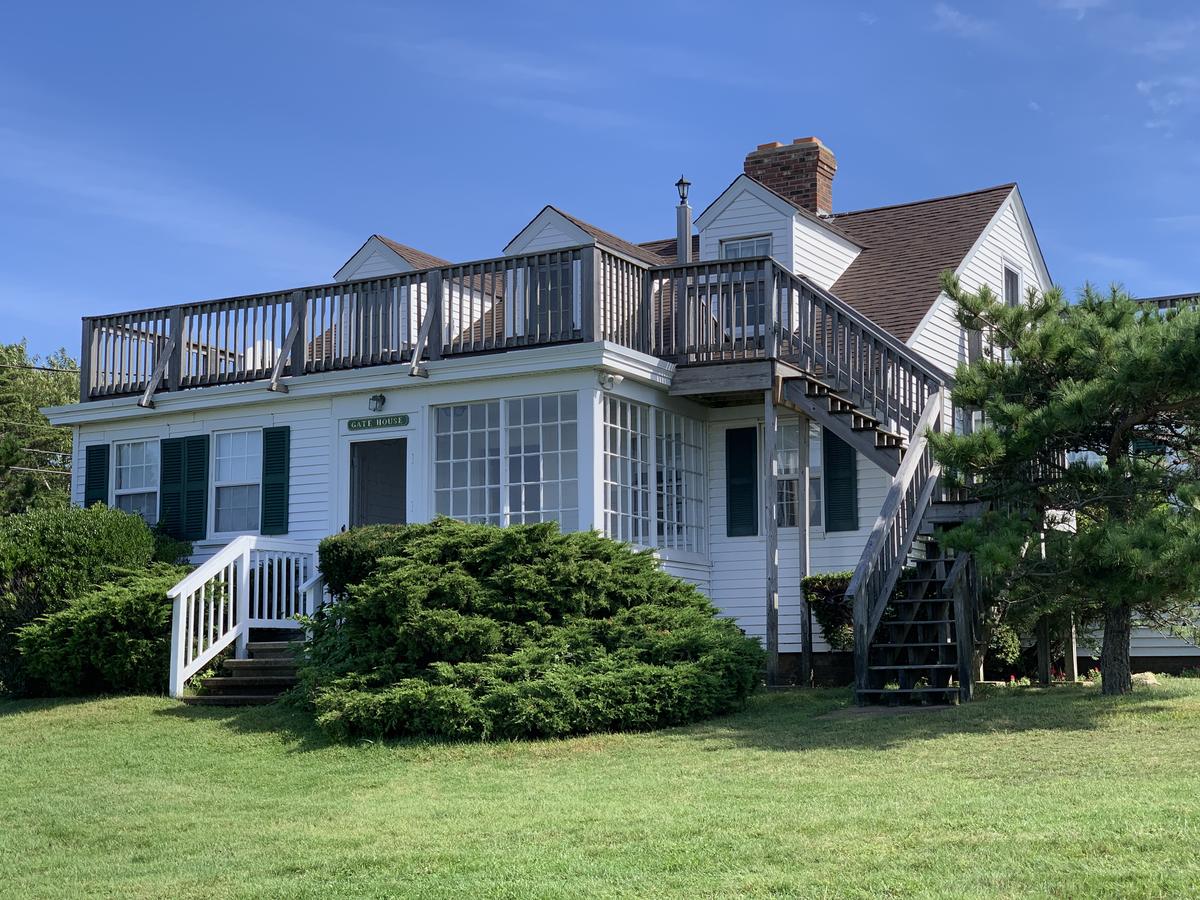 Lighthouse Inn Cape Cod - thumb 7