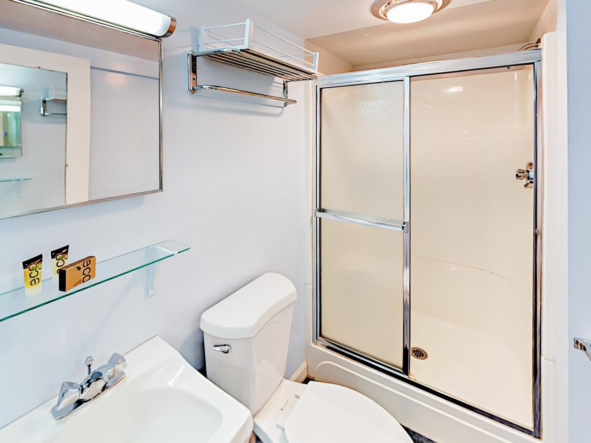 5 Redgate Lane Home - thumb 10