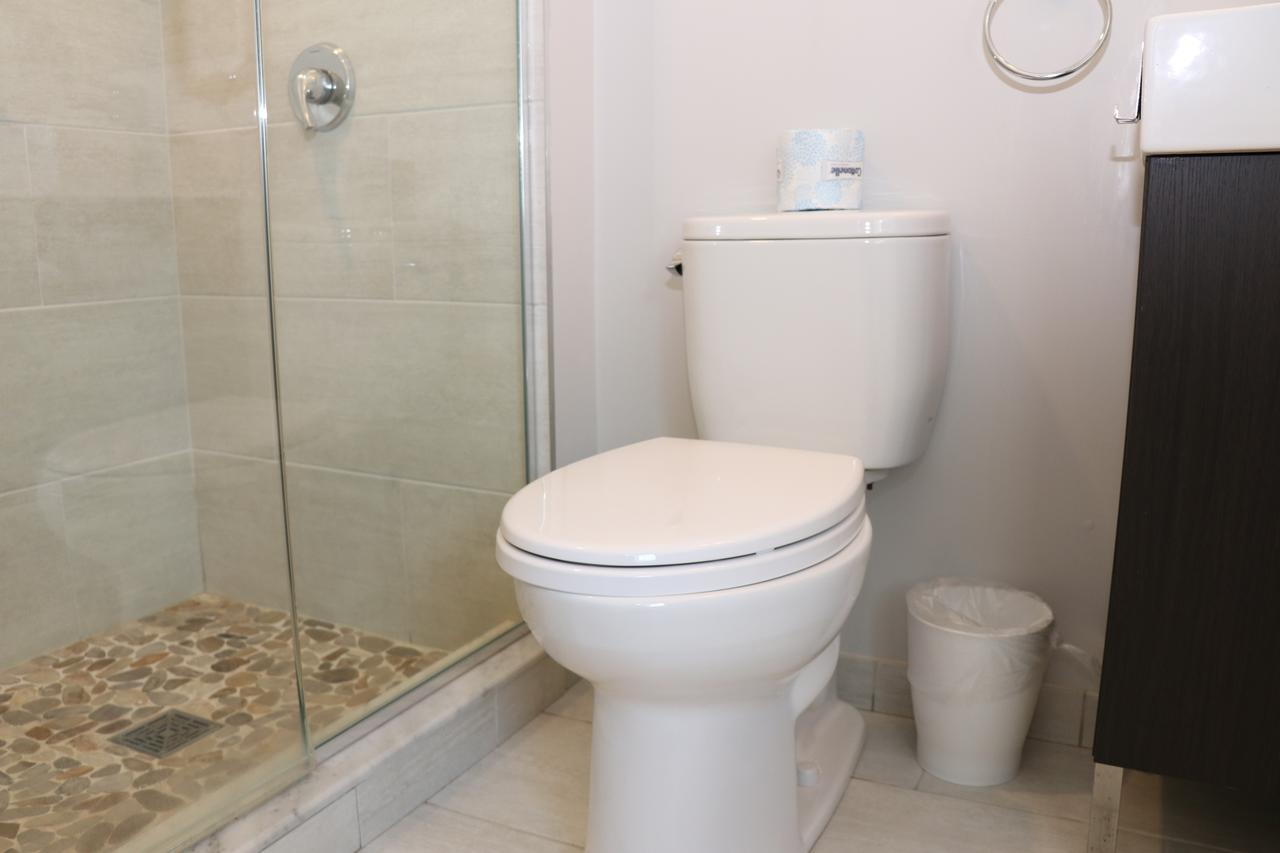 A Stylish Stay W/ A Queen Bed, Heated Floors.. #33 - thumb 9