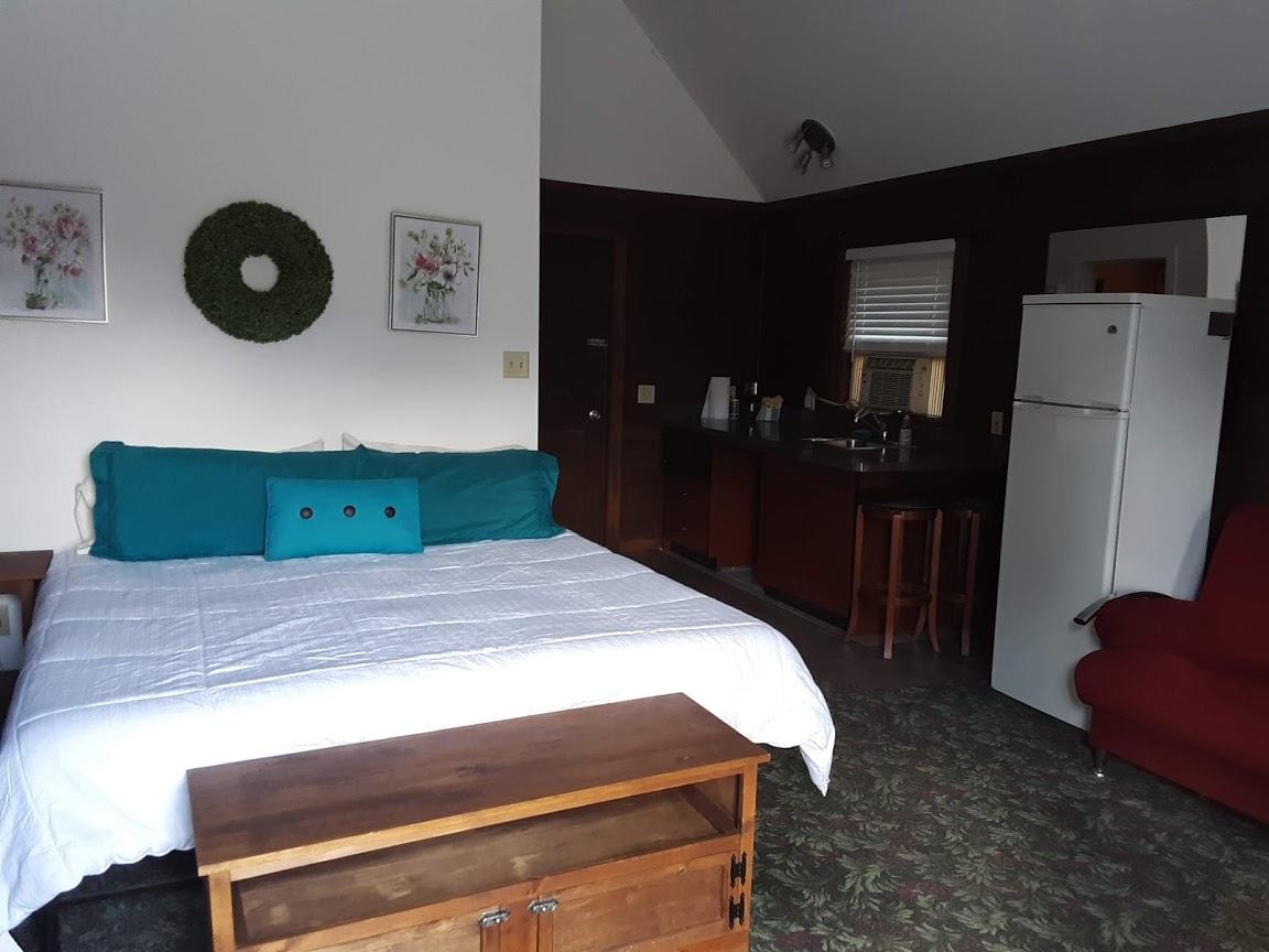 Lanesboro Country Inn - thumb 9
