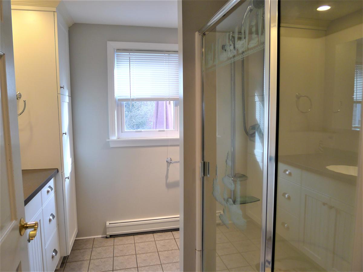 563 PLEASANT LAKE - 4 Bedroom - thumb 36