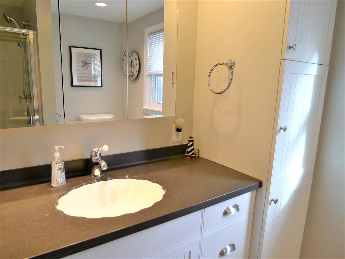 563 PLEASANT LAKE - 4 Bedroom - thumb 5