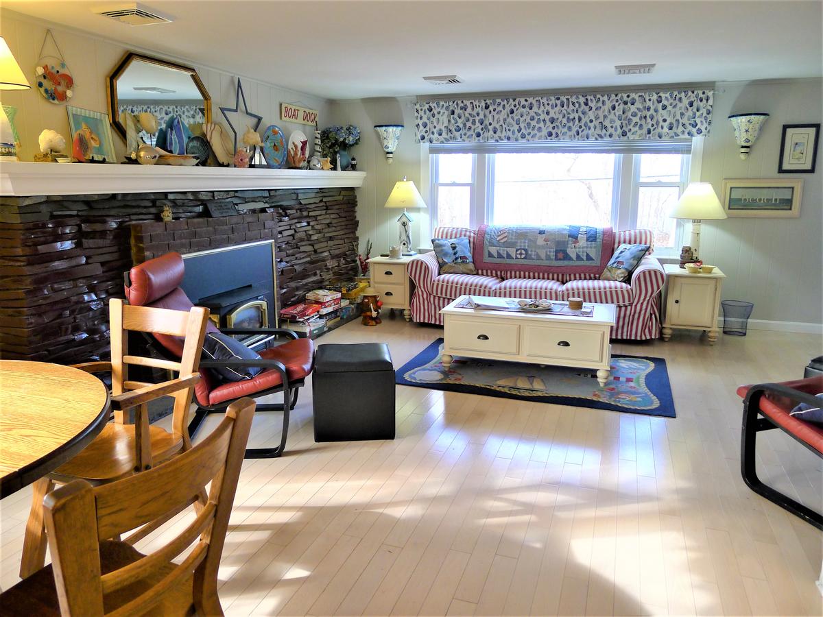 563 PLEASANT LAKE - 4 Bedroom - thumb 38