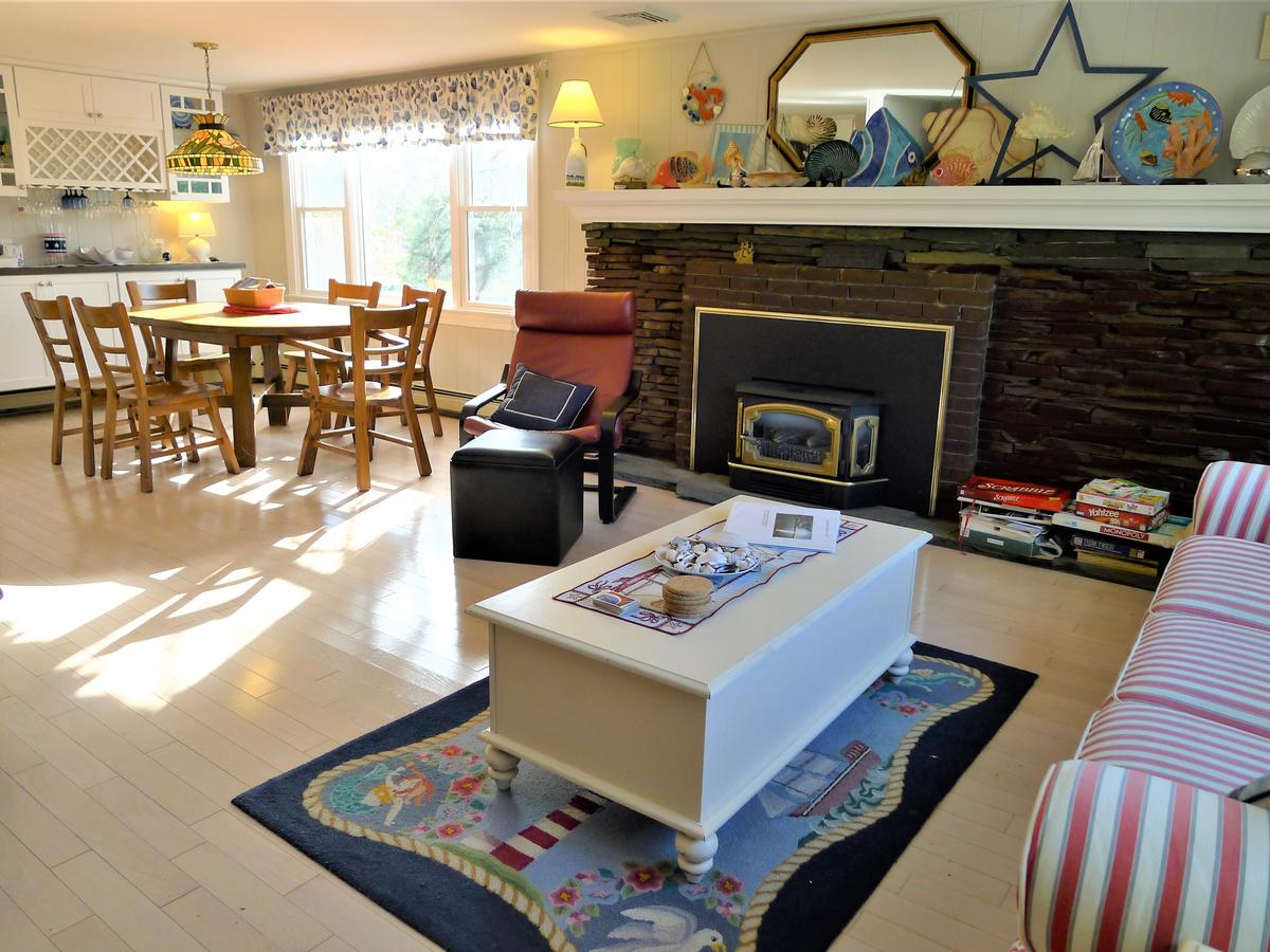 563 PLEASANT LAKE - 4 Bedroom - thumb 32