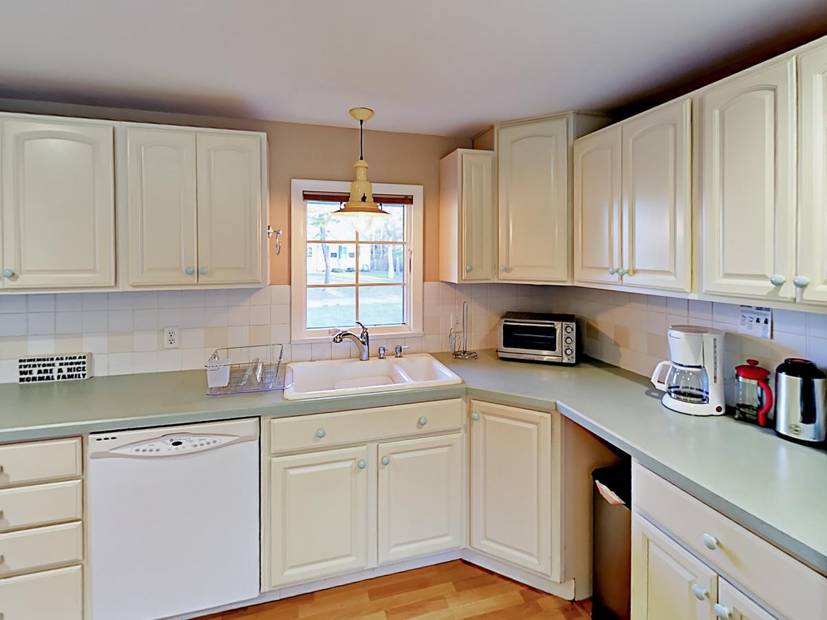 87 West Pond Rd Home - thumb 4