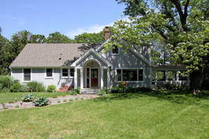 62 Crowell Road Home