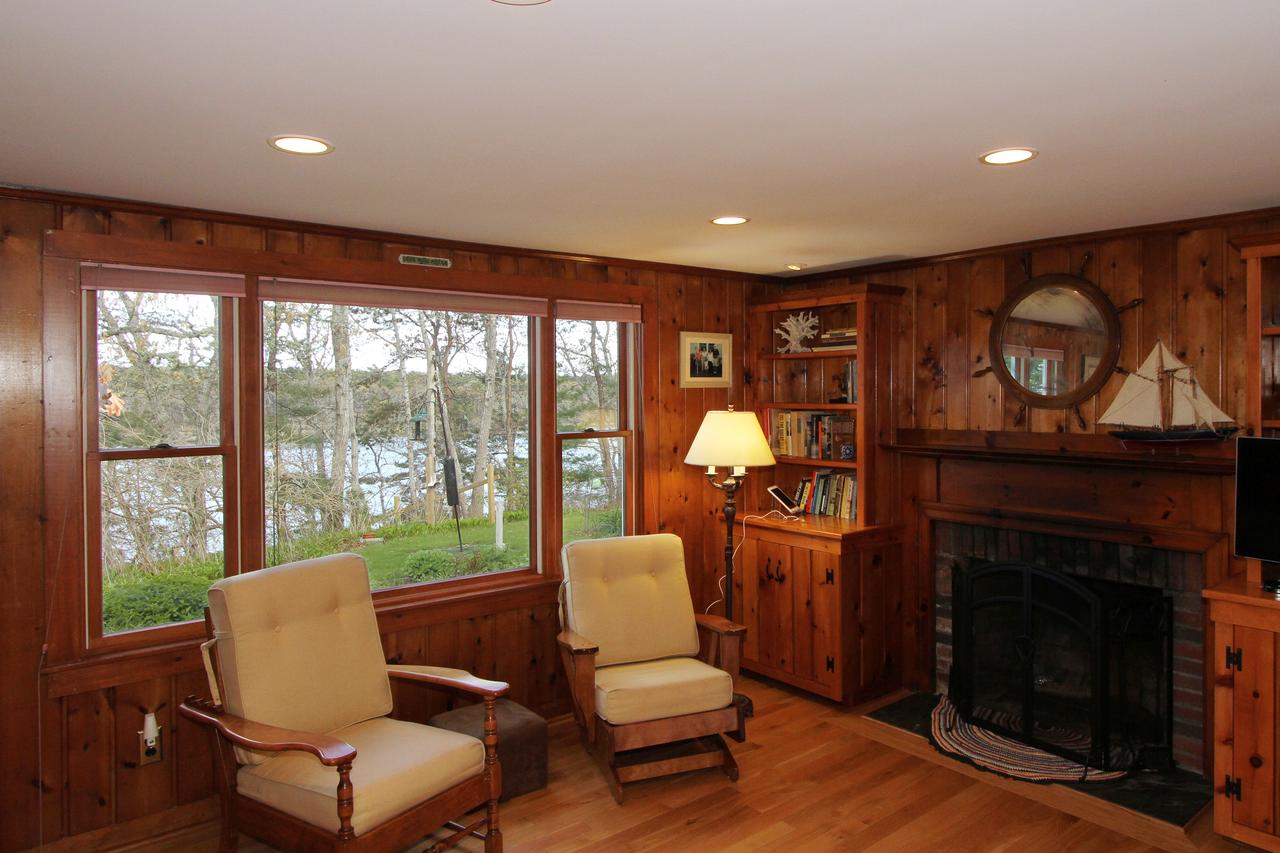 62 Crowell Road Home - thumb 1