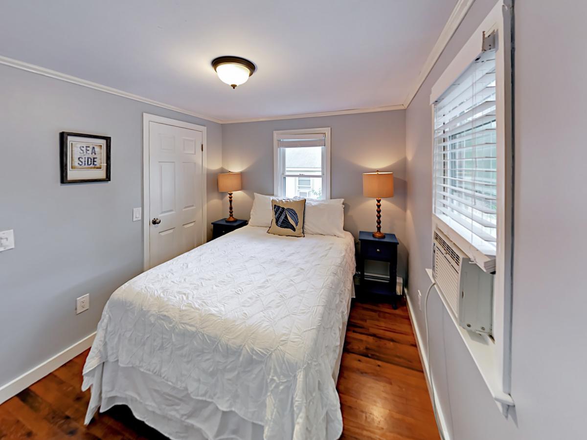 56 S Yarmouth Rd Home - thumb 2