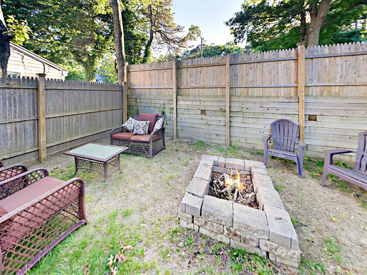 56 S Yarmouth Rd Home - thumb 5
