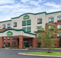 Wingate by Wyndham St. Charles - Accommodation Massachusetts