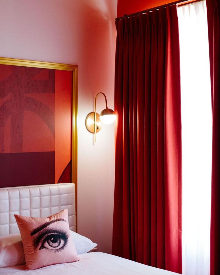 Angad Arts Hotel - thumb 3
