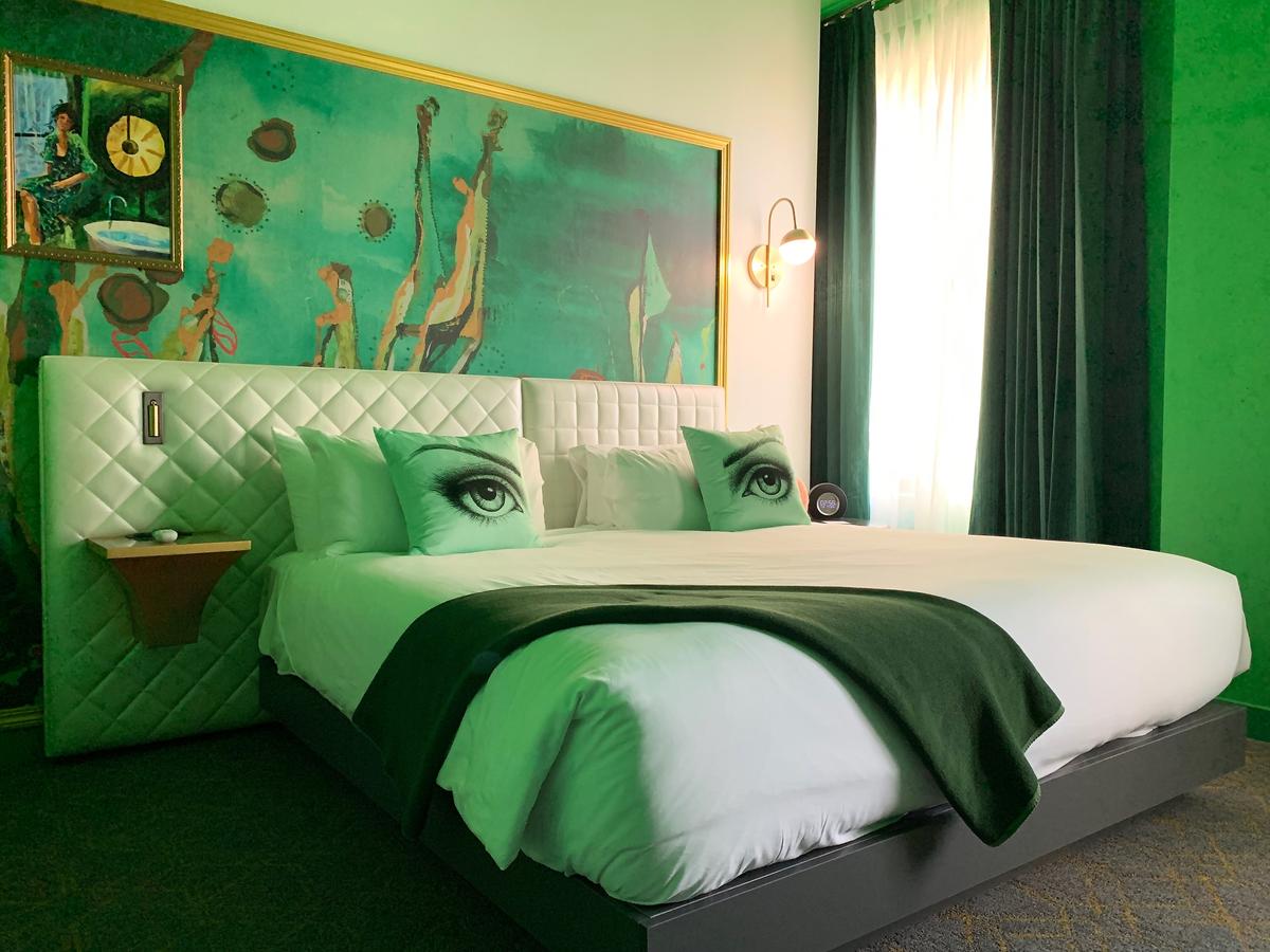 Angad Arts Hotel - thumb 10
