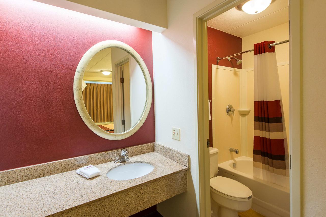 Red Roof Inn St. Louis - St. Charles - thumb 4