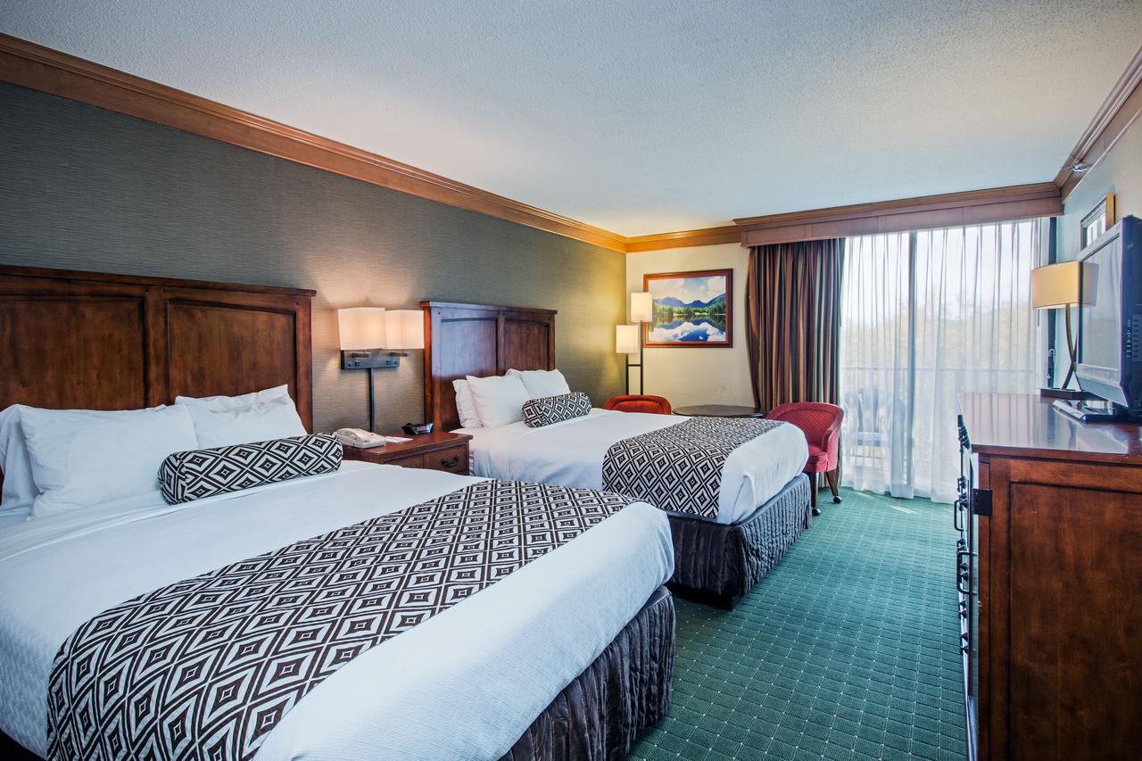 Crowne Plaza Lake Placid - thumb 14