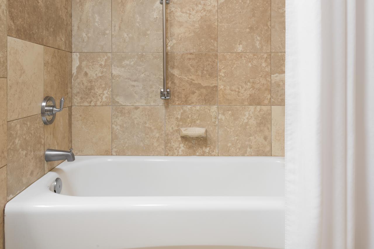 Hampton Inn & Suites Buffalo/Downtown - thumb 18
