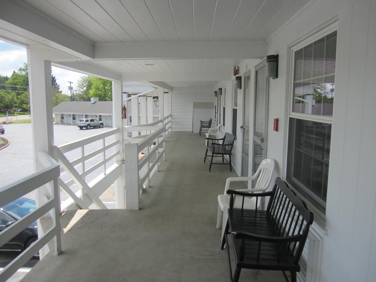 Americas Best Value Inn Jamestown - thumb 12