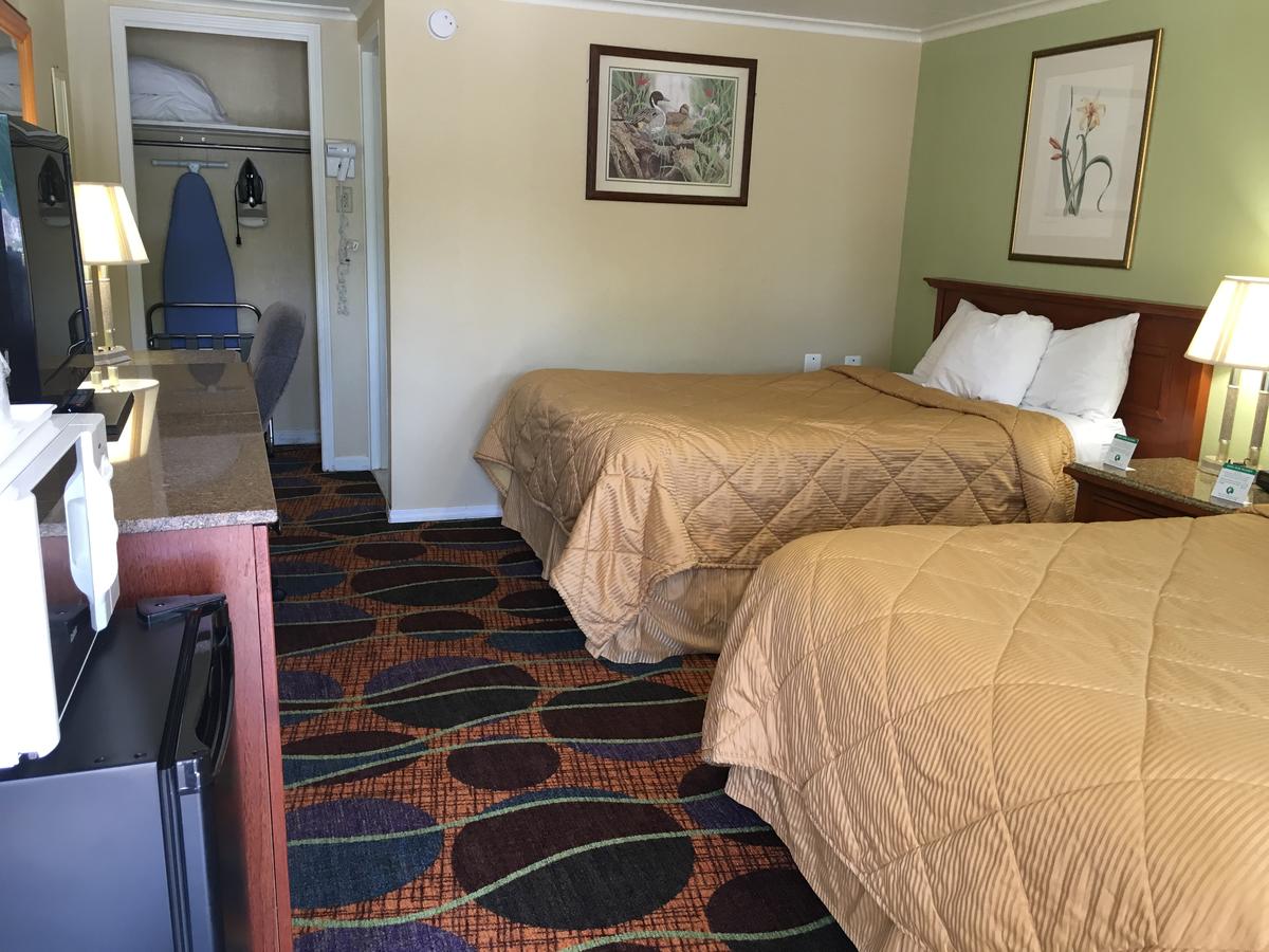 Americas Best Value Inn Jamestown - thumb 24