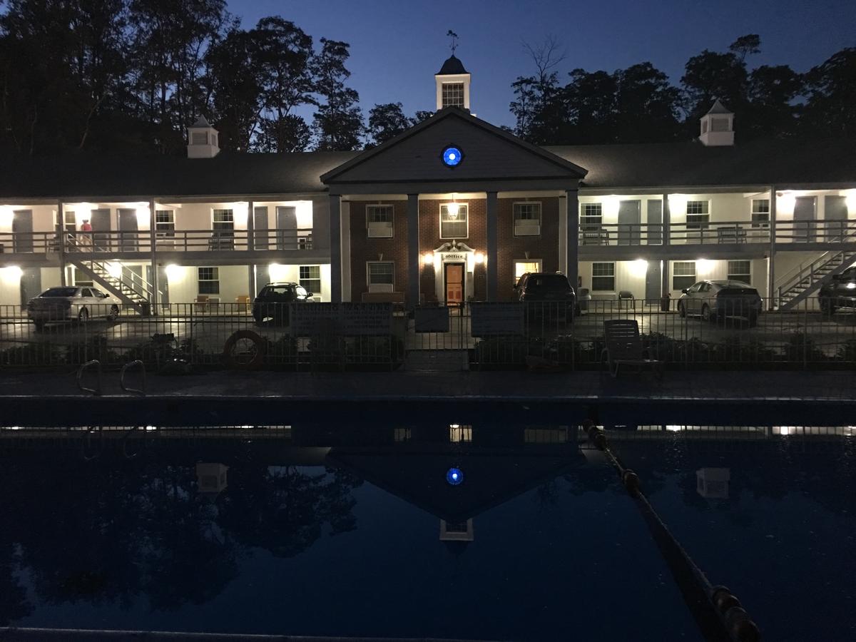 Americas Best Value Inn Jamestown - thumb 7
