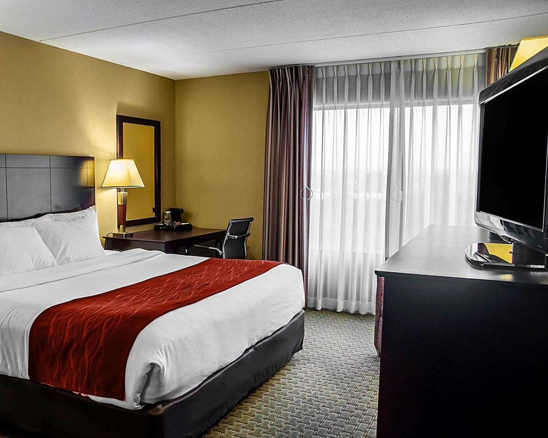 Comfort Inn & Suites Watertown - thumb 7