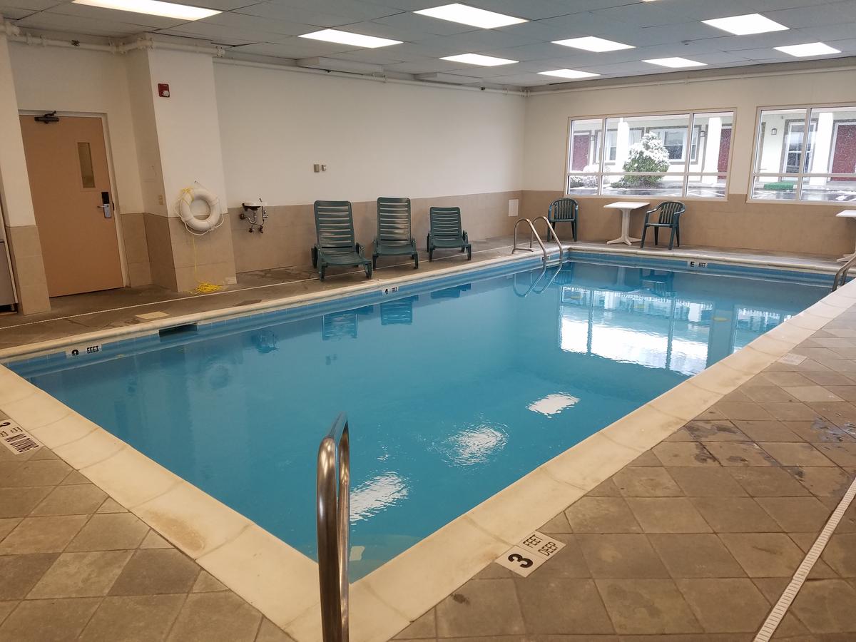 Days Inn By Wyndham Poughkeepsie - thumb 18