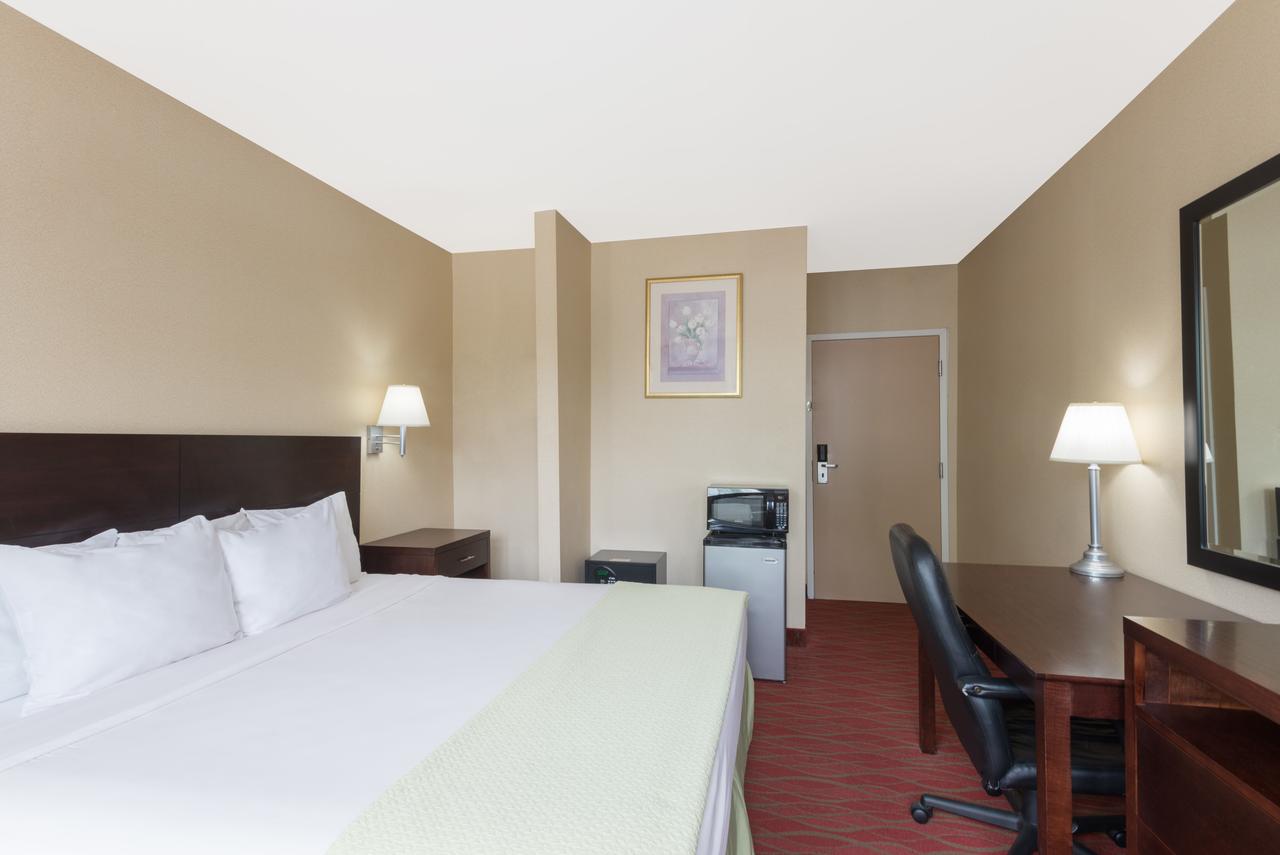 Days Inn By Wyndham Poughkeepsie - thumb 30