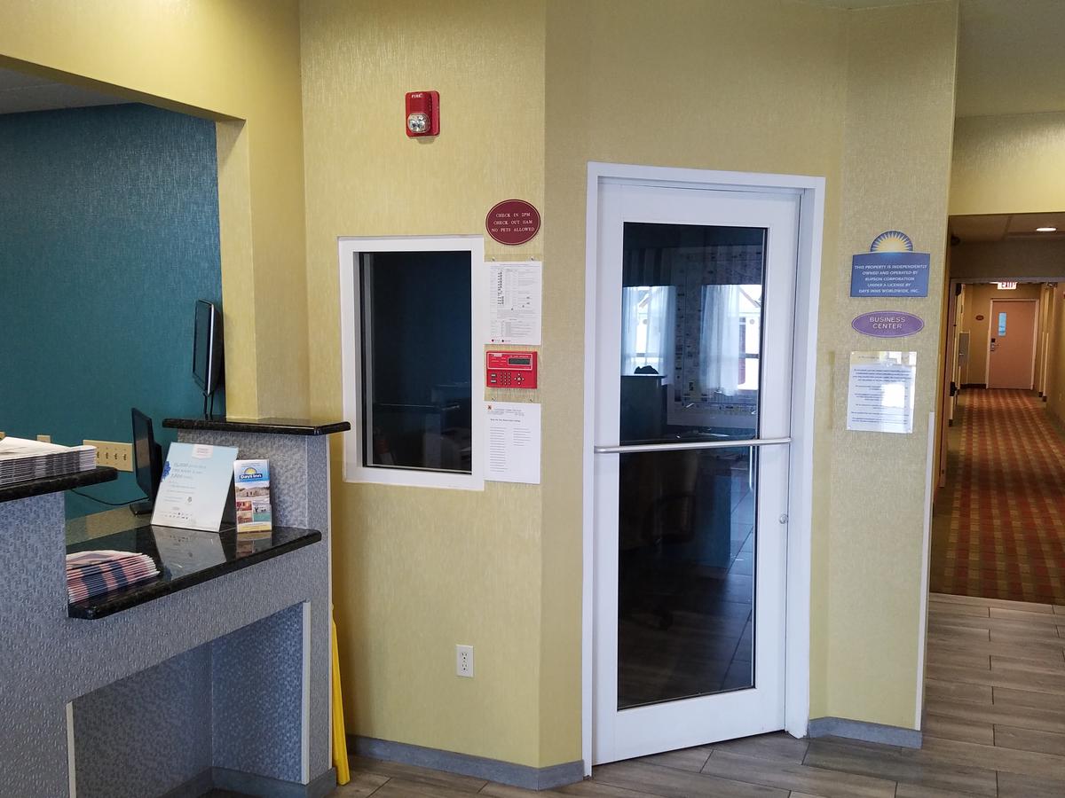 Days Inn By Wyndham Poughkeepsie - thumb 13