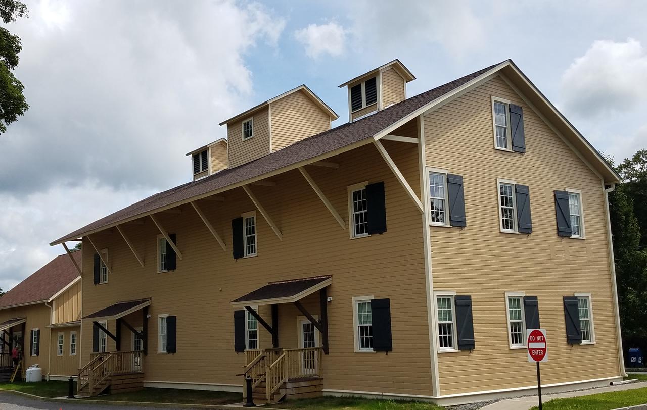 The Railroad Inn - thumb 13