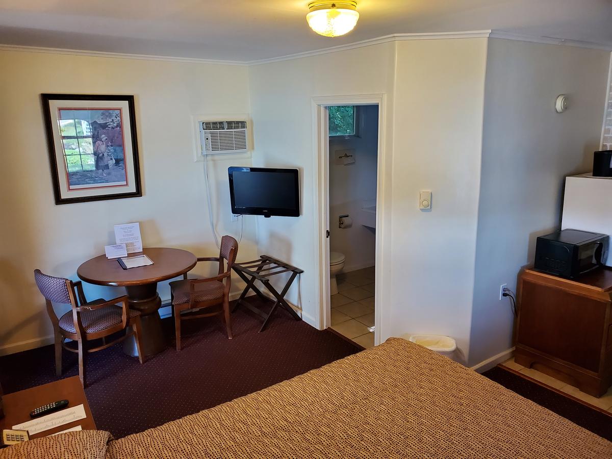 Lake View Motel - thumb 11