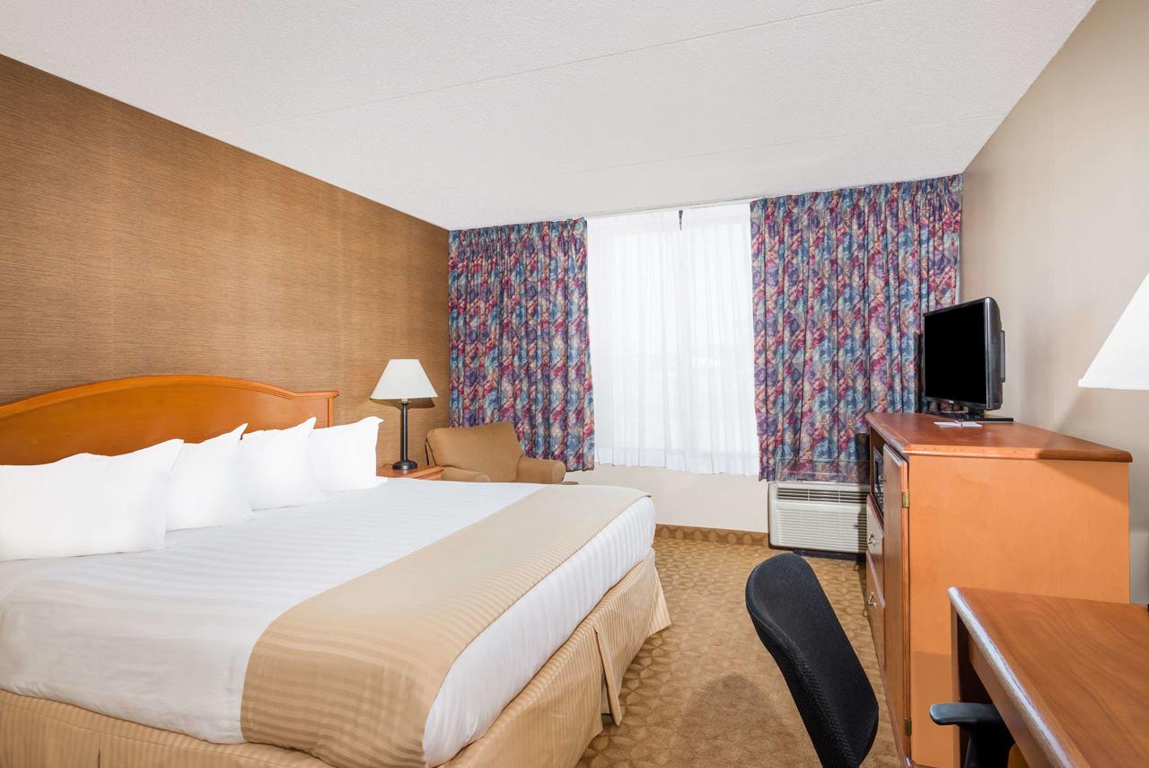 Ramada By Wyndham Watertown - thumb 34
