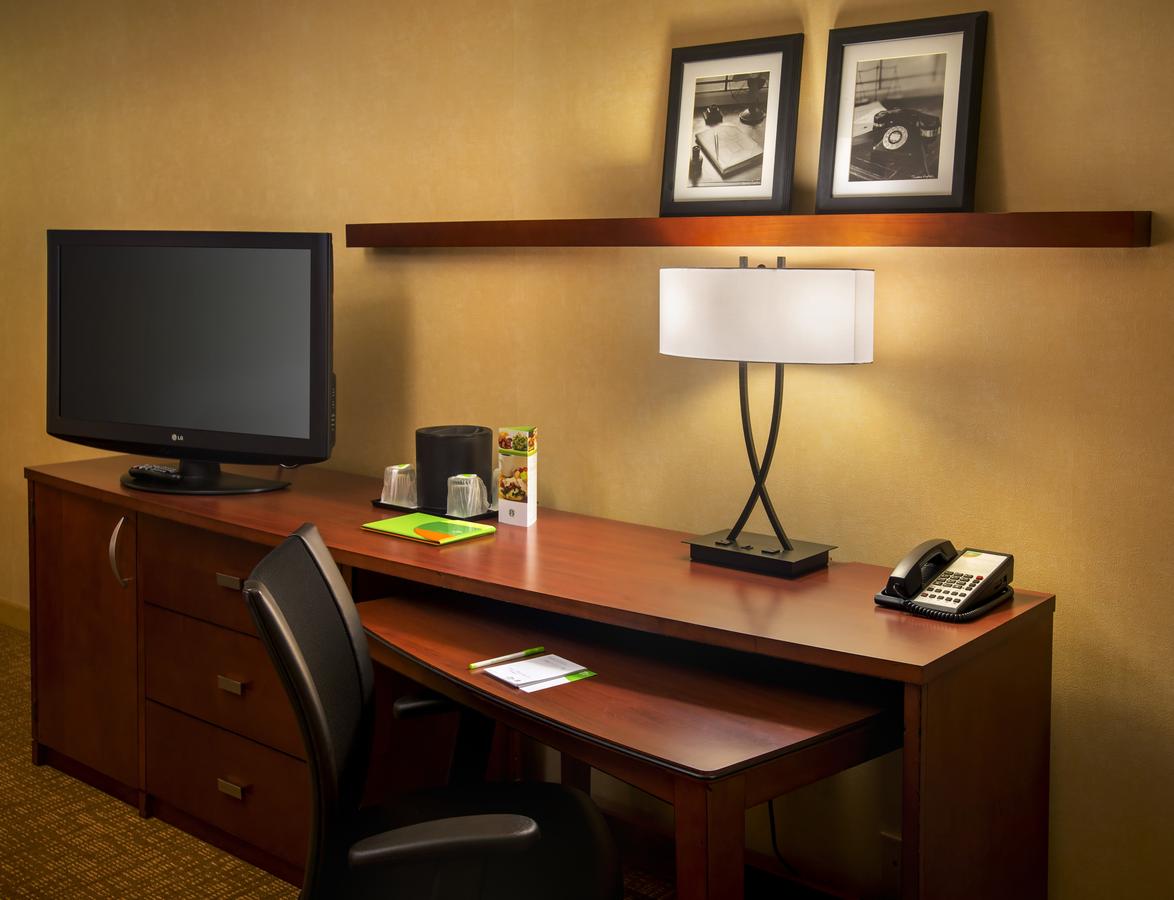 Courtyard By Marriott Poughkeepsie - thumb 5