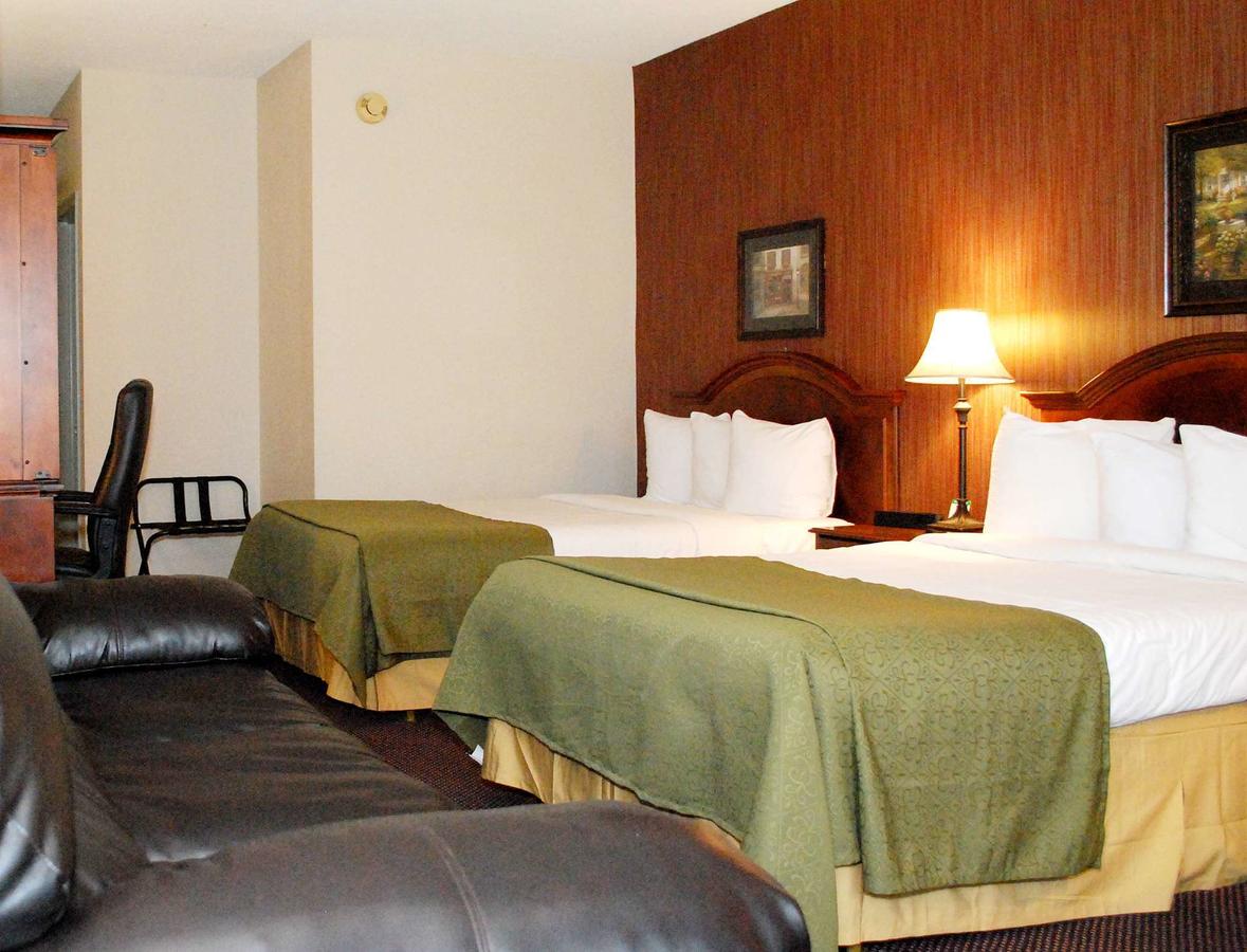 Travelodge By Wyndham Watertown - thumb 32