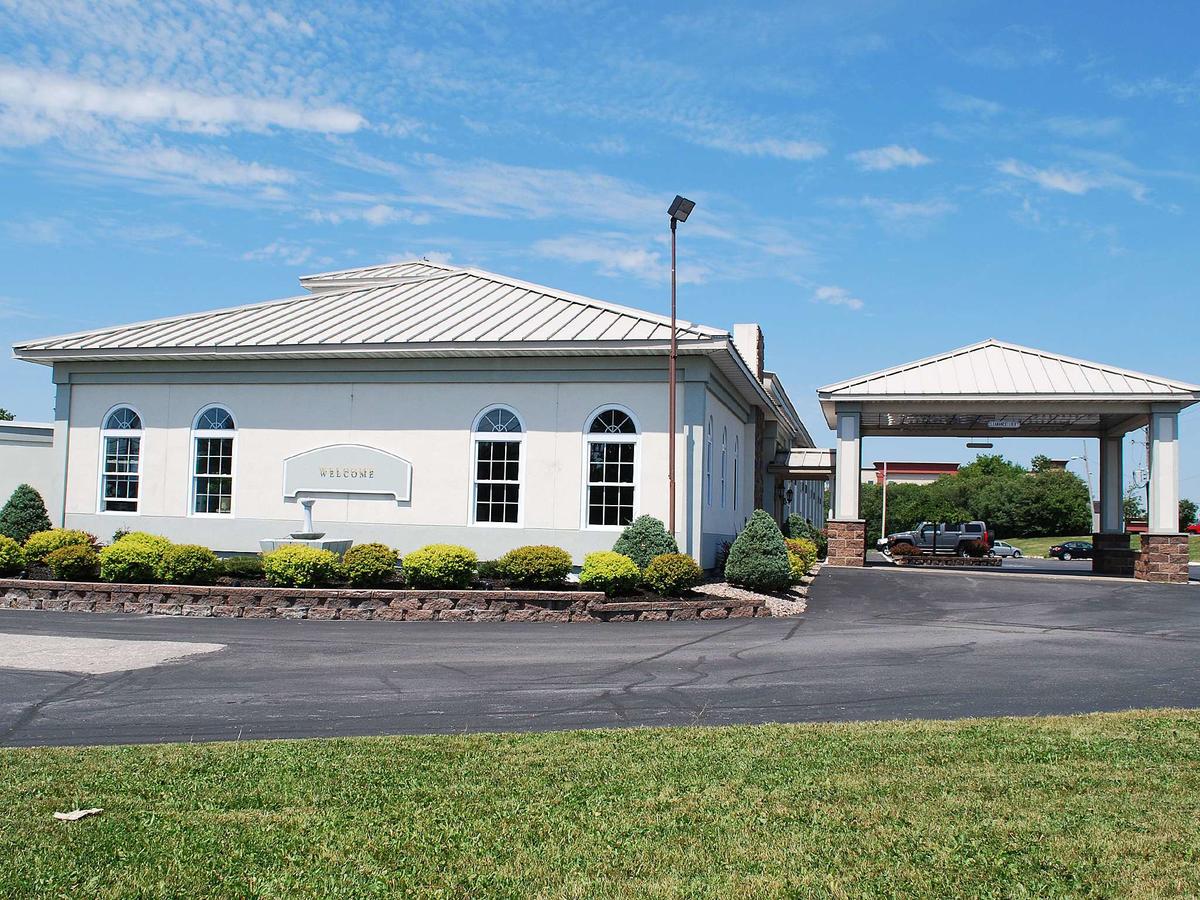 Travelodge By Wyndham Watertown - thumb 0