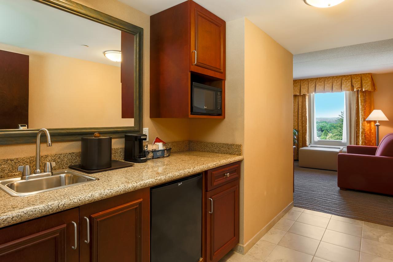 Hampton Inn & Suites Poughkeepsie - thumb 21