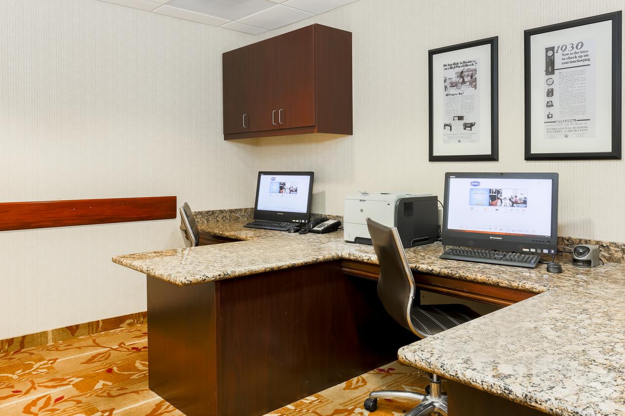 Hampton Inn & Suites Poughkeepsie - thumb 12