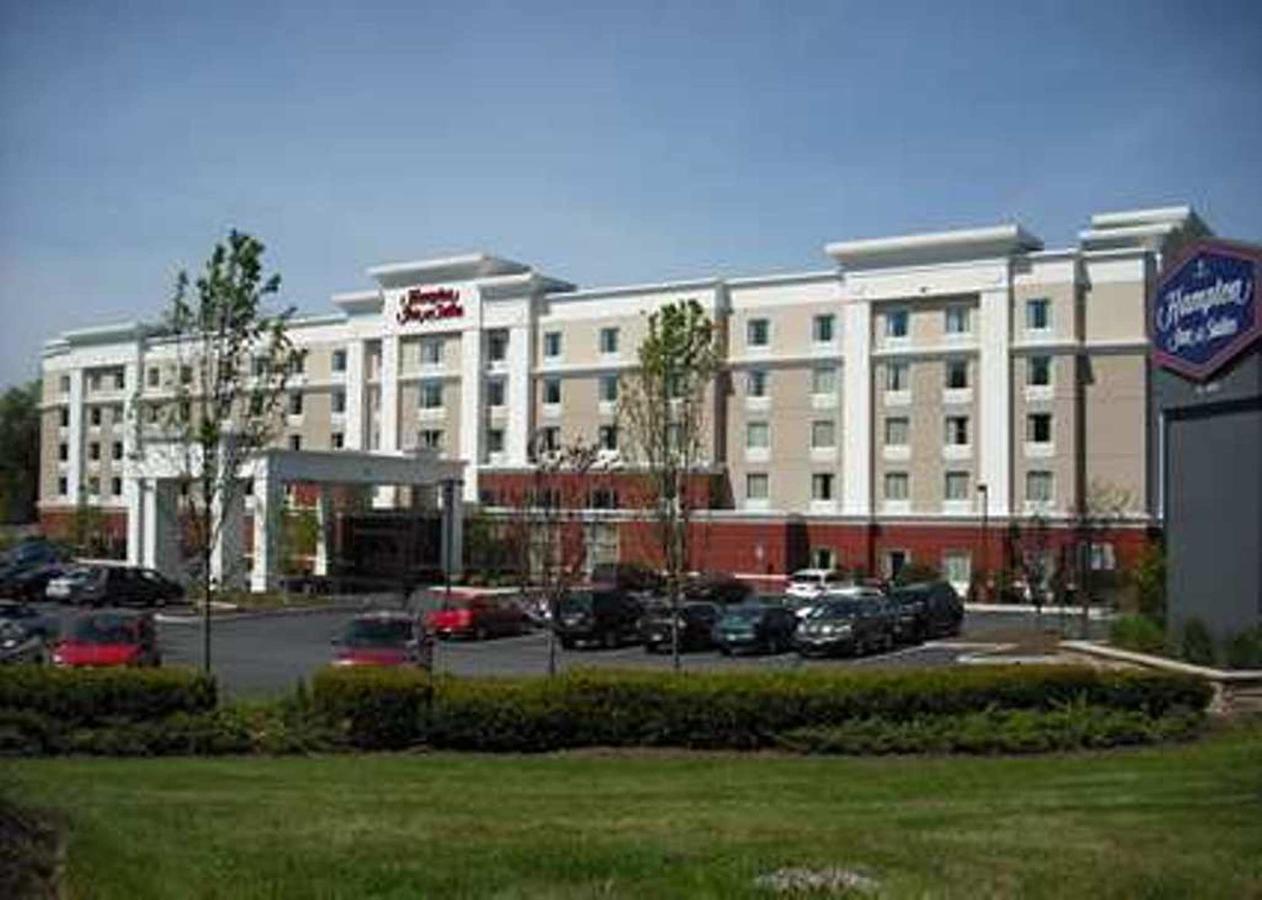 Hampton Inn & Suites Poughkeepsie - thumb 1