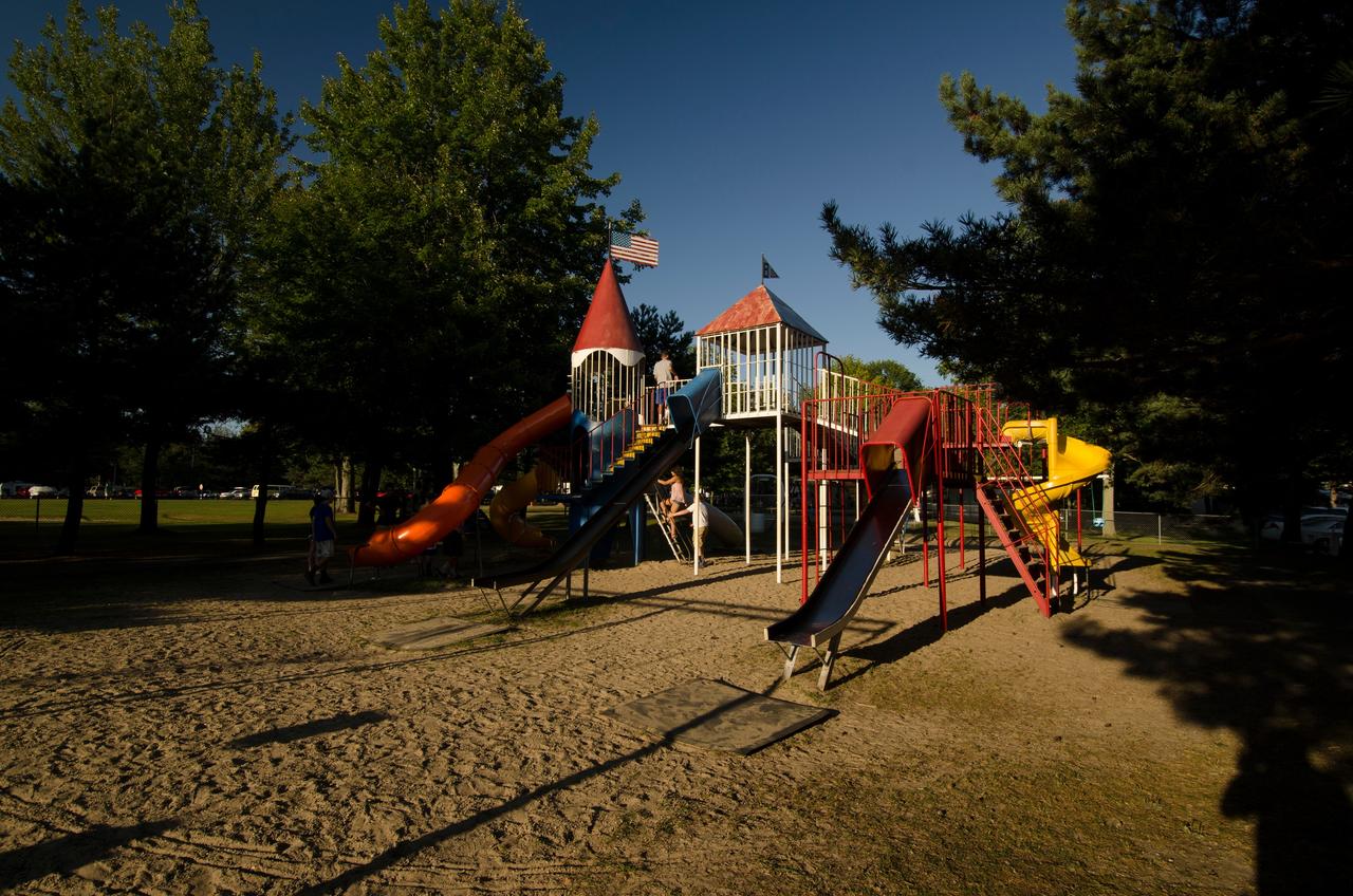 Brennan Beach Lakeview Park Model 3 - thumb 14