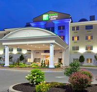 Holiday Inn Express Hotel  Suites Watertown - Thousand Islands - Accommodation Massachusetts