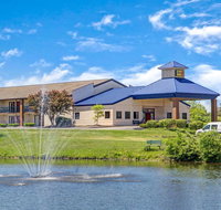 Super 8 by Wyndham Mason - Accommodation Massachusetts