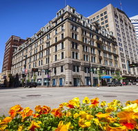 Curio Collection by Hilton The Cincinnatian Hotel - Accommodation Massachusetts