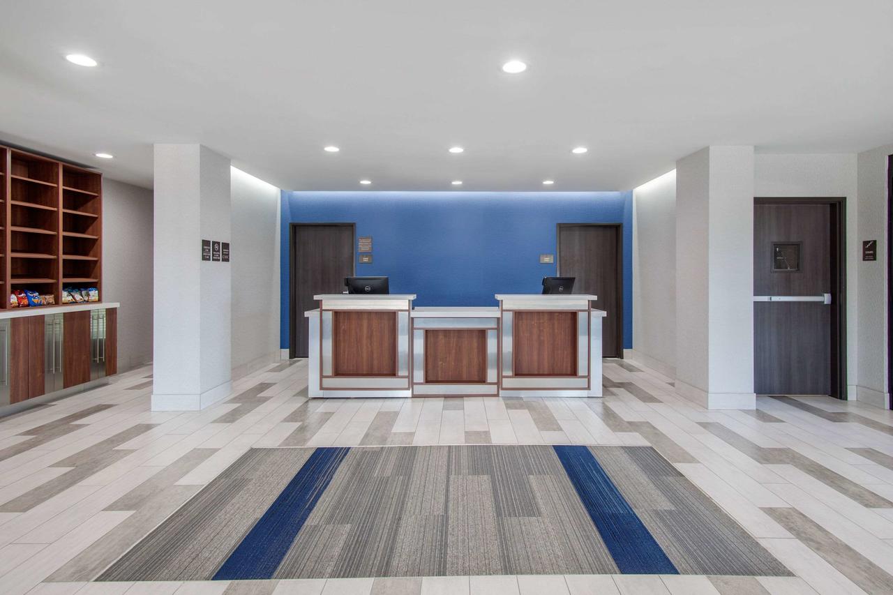 Comfort Inn & Suites Tulsa Catoosa - thumb 3