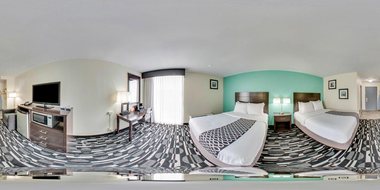 Clarion Inn & Suites Convention Center Near Bricktown - thumb 30