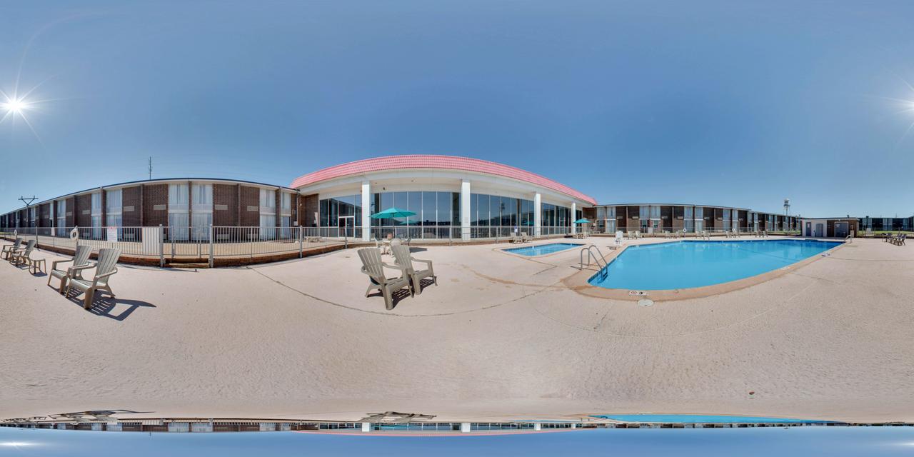 Clarion Inn & Suites Convention Center Near Bricktown - thumb 21
