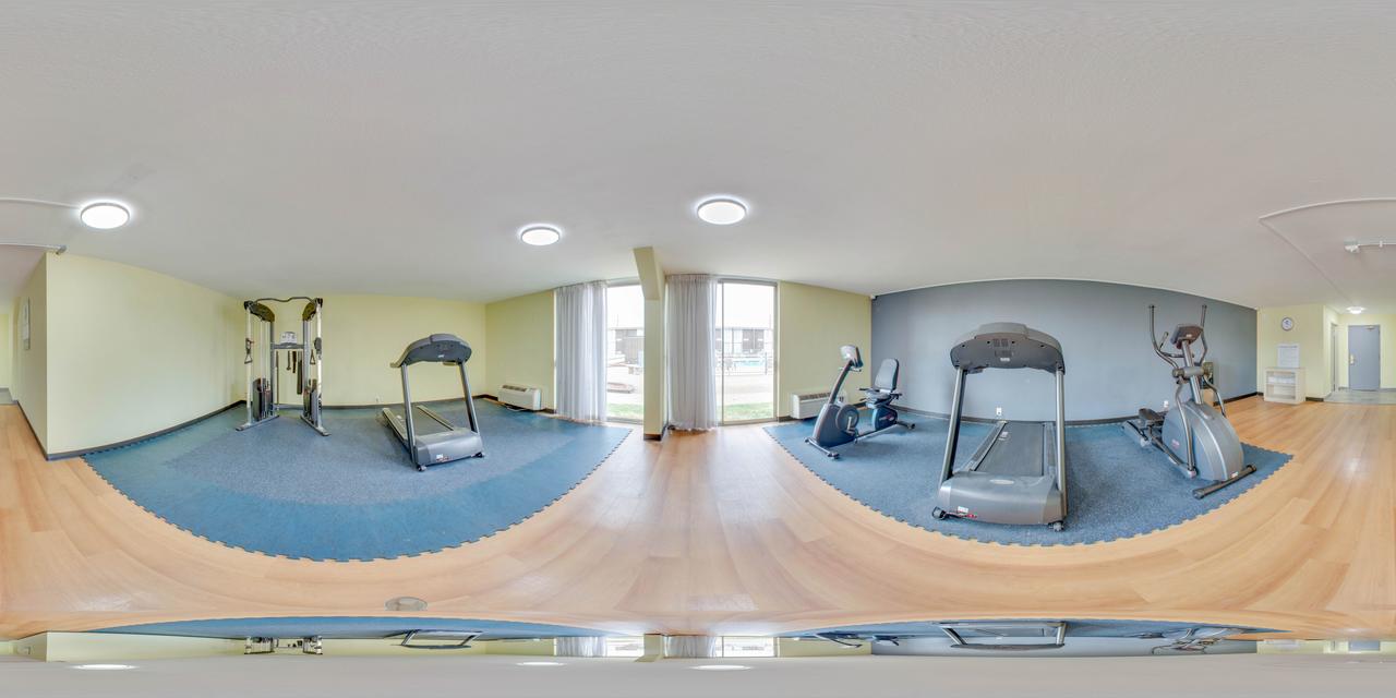 Clarion Inn & Suites Convention Center Near Bricktown - thumb 32