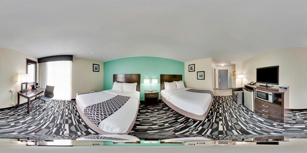 Clarion Inn & Suites Convention Center Near Bricktown - thumb 31