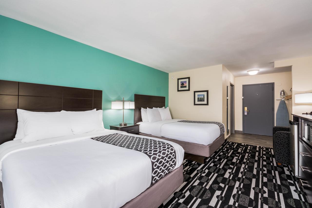 Clarion Inn & Suites Convention Center Near Bricktown - thumb 2