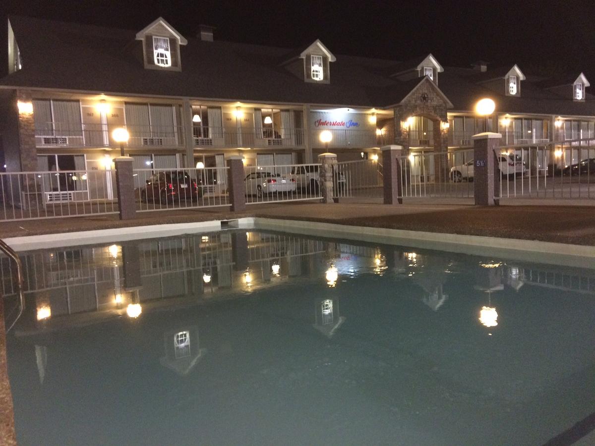Interstate Inn - thumb 10