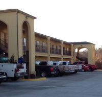 Muskogee Inn and Suites - Accommodation Massachusetts